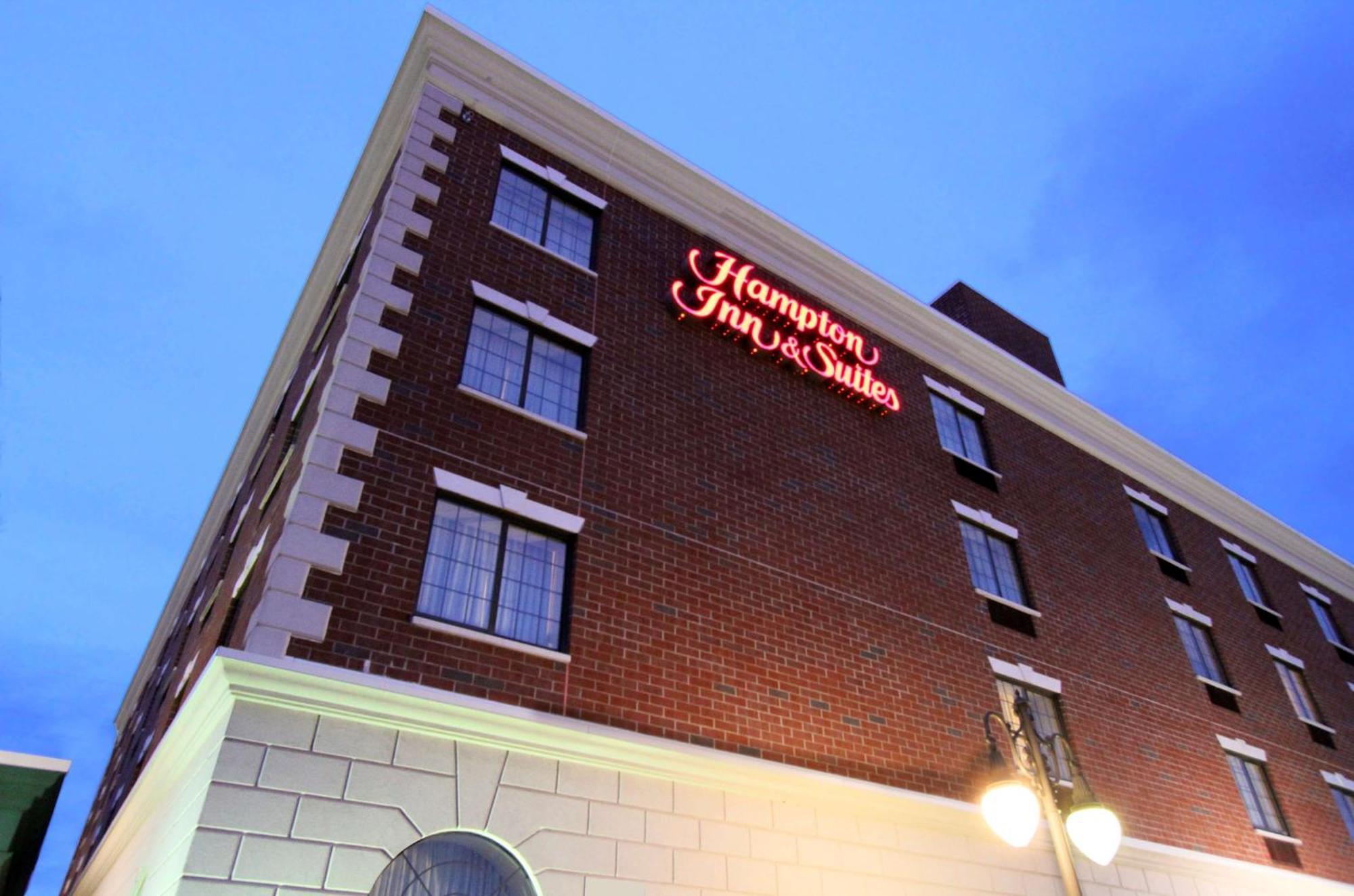 Hampton Inn & Suites By Hilton - Роквилл-Сентр Экстерьер фото