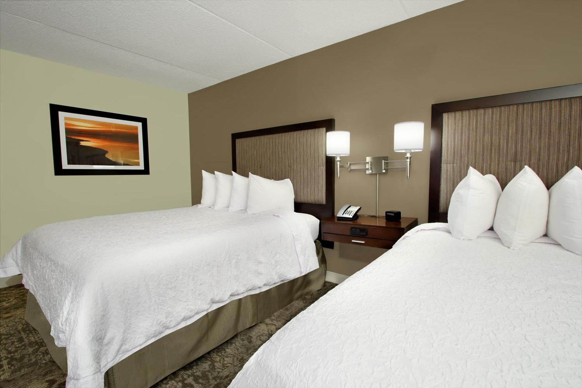 Hampton Inn & Suites By Hilton - Роквилл-Сентр Экстерьер фото